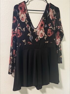 Floral V-Neck Black Women’s skort dress